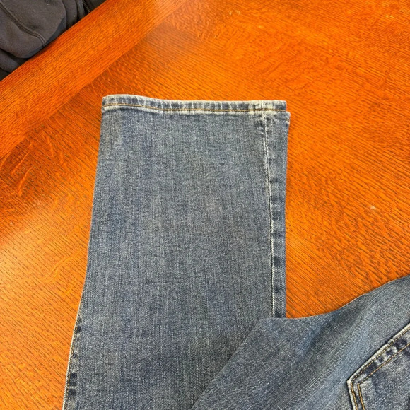 Levi’s 518 super low stretch bootcut dark wash jeans size 7M jr - Picture 6 of 8